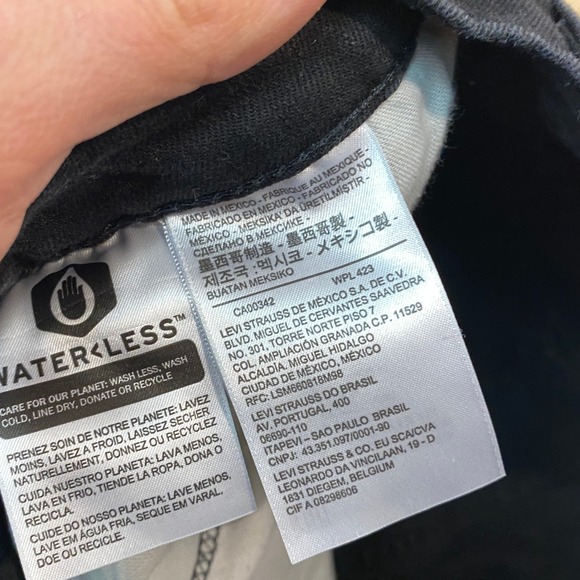 Levi's 541 Jeans Mens 36x34 Black Athletic Taper Denim - Picture 3 of 7